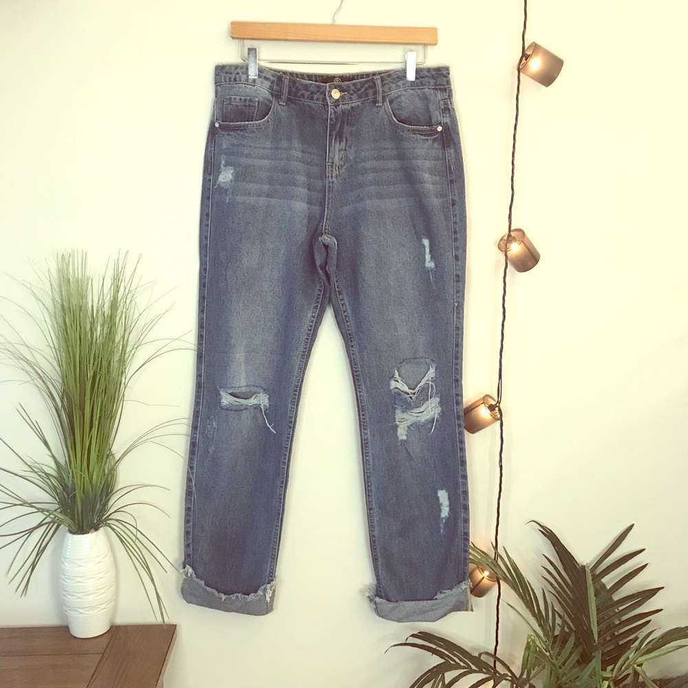 *Host Pick* MISGUIDED Boyfriend Jeans US 8